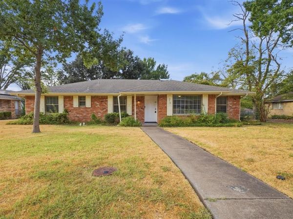 316 Ray Avenue, DeSoto, TX 75115