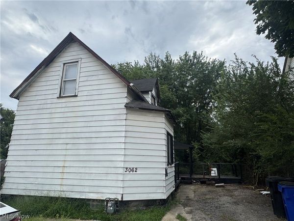 3062 E 67th Street , Cleveland, OH 44127