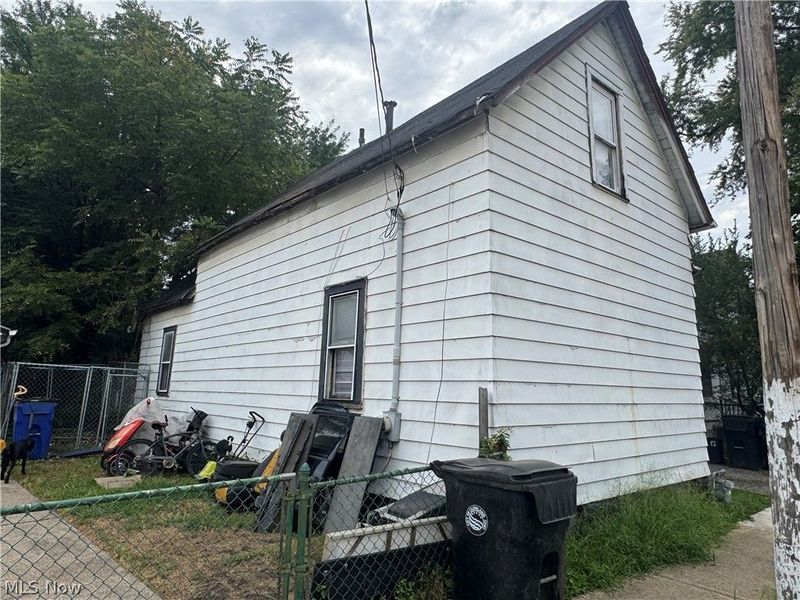 3062 E 67th Street, Cleveland, OH 44127 Photo 2