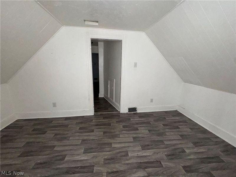 3062 E 67th Street, Cleveland, OH 44127 Photo 22
