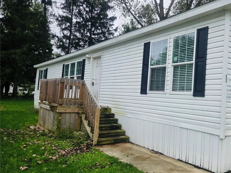 53 Zent Avenue, Unit 53, Fredericktown, OH 43019 Photo 2