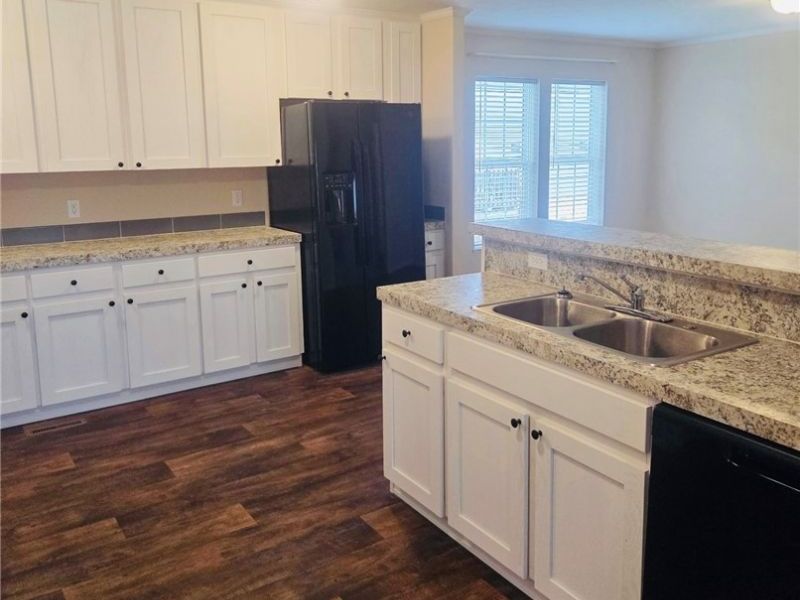 53 Zent Avenue, Unit 53, Fredericktown, OH 43019 Photo 9