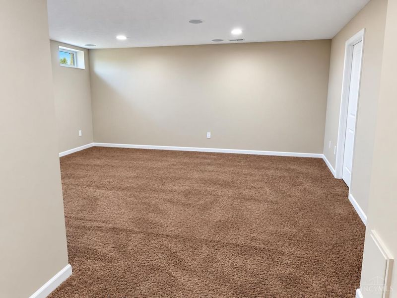 5354 Roden Park Drive, Monroe, OH 45050 Photo 14