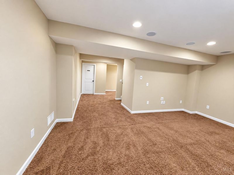 5354 Roden Park Drive, Monroe, OH 45050 Photo 15