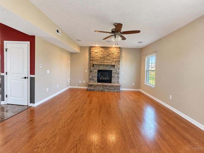 5354 Roden Park Drive, Monroe, OH 45050 Photo 4