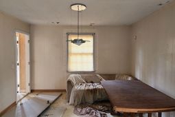 1812 Saint Louis Avenue photo 4