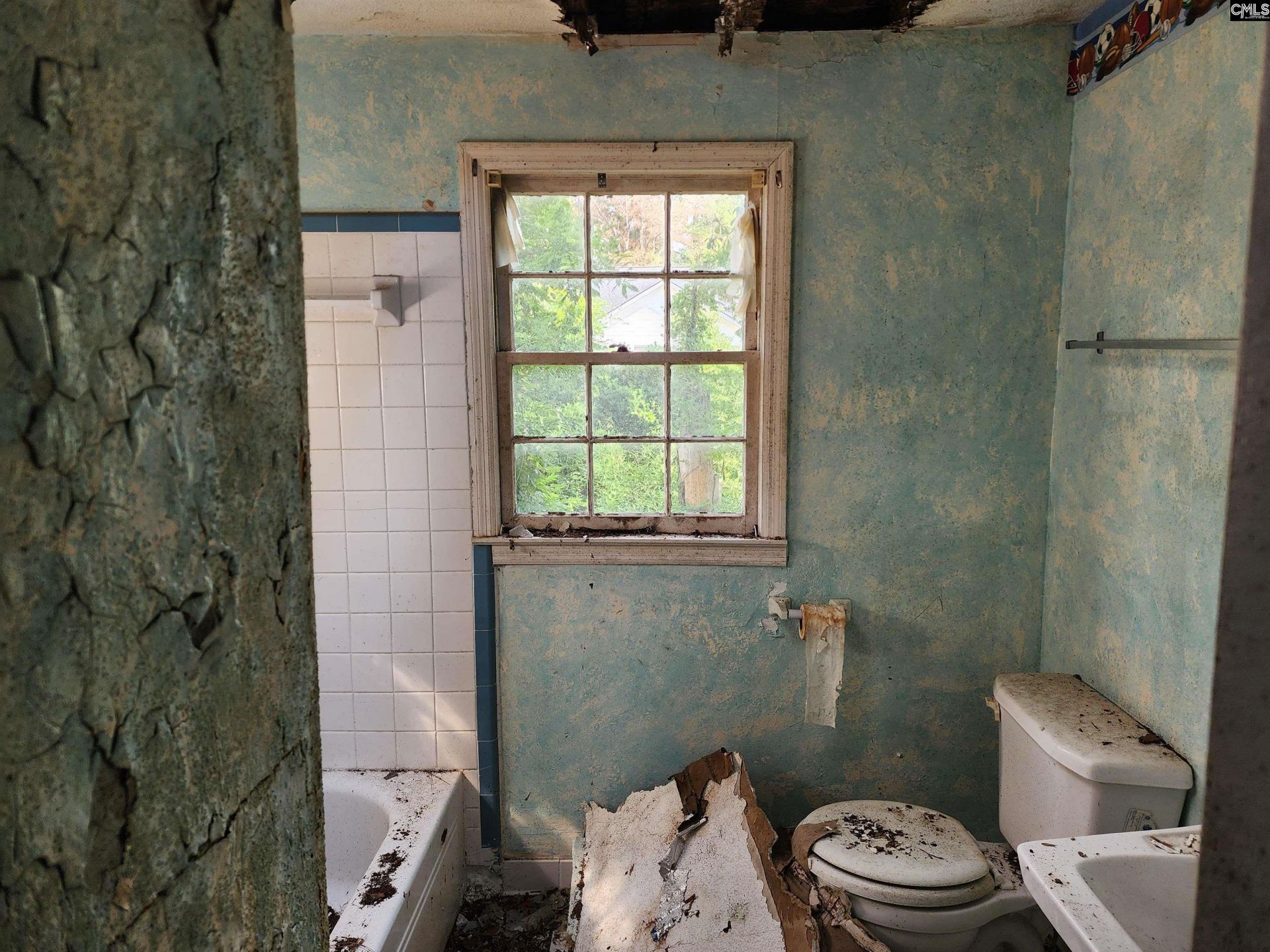 1812 Saint Louis Avenue Photo 9