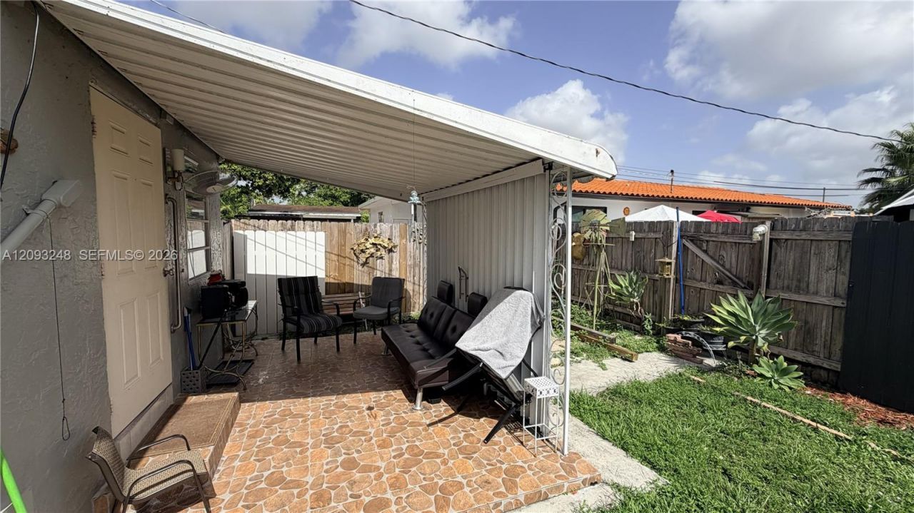 236 E 14th St, Hialeah, FL 33010 Photo