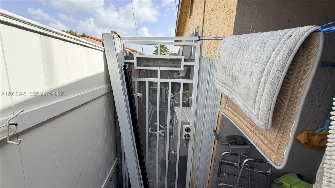 236 E 14th St, Hialeah, FL 33010 Photo