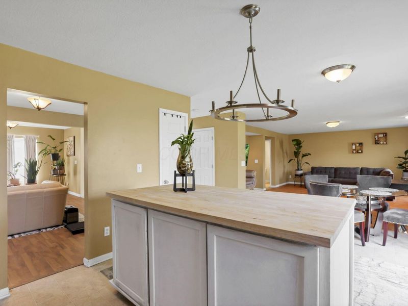 9290 Ruston Lane, Reynoldsburg, OH 43068 Photo 11