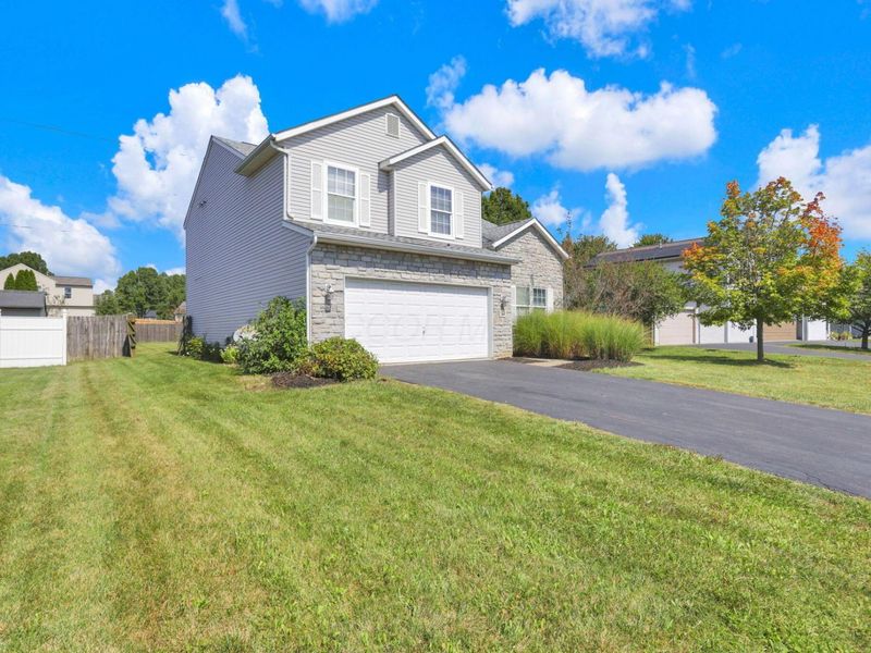9290 Ruston Lane, Reynoldsburg, OH 43068 Photo 2