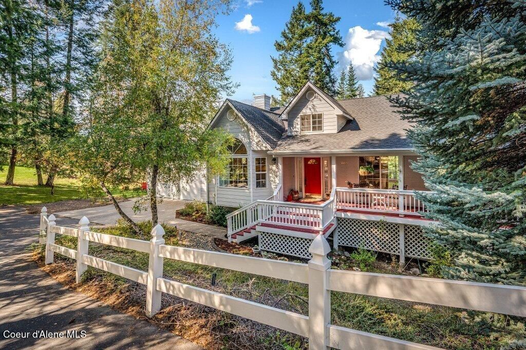 12245 N Friar Dr, Hayden, ID 83835 Main Photo