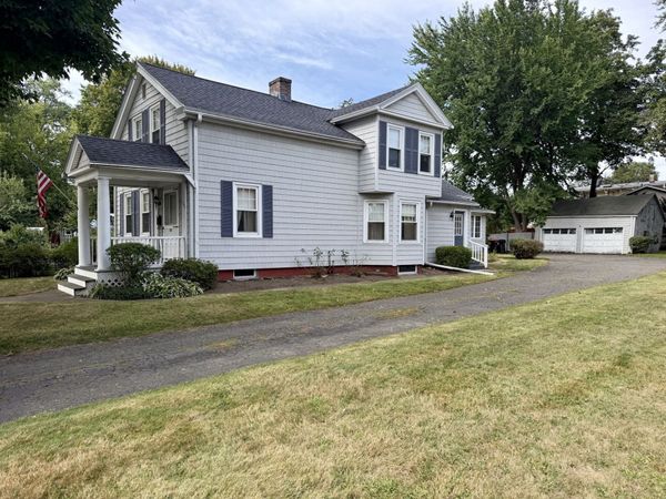 126 Main St, South Hadley, MA 01075