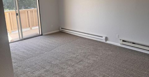 3949 Clear Acre Lane, Unit APT 284, Reno, NV 89512 Photo