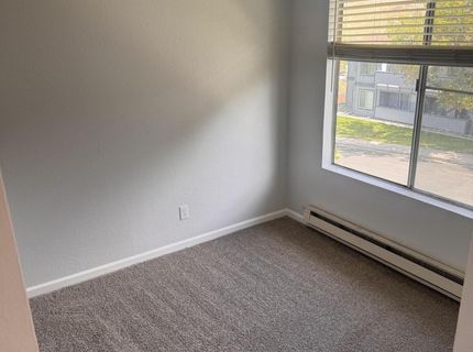 3949 Clear Acre Lane, Unit APT 284, Reno, NV 89512 Photo