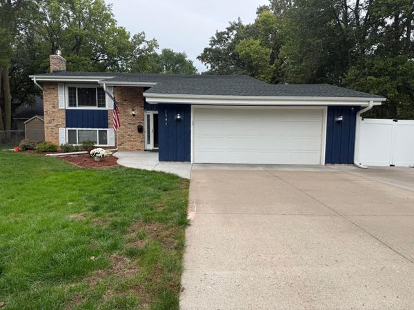 1541 Franklin Lane, Anoka, MN 55303