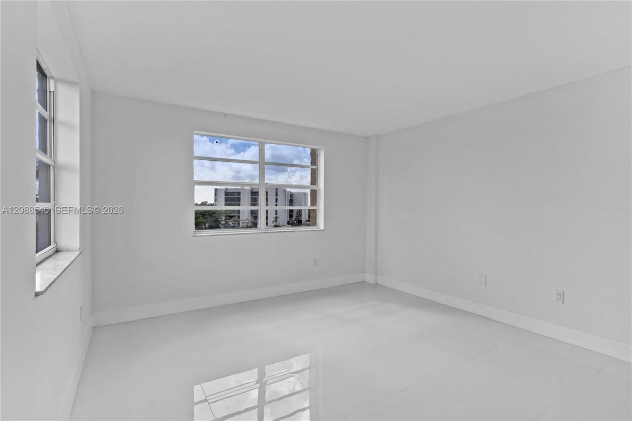 14250 SW 62nd St , Unit 423, Miami, FL 33183 Photo