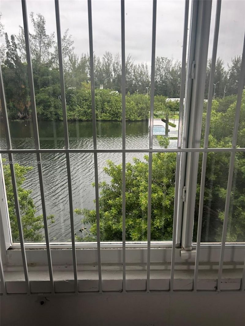 1693 NW 97th Ave , Unit 5, Doral, FL 33172 Photo
