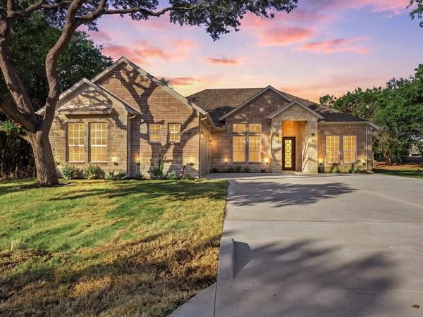 24006 Oak Shadow Drive, Whitney, TX 76692
