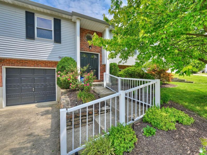 960 Butterfly Court, Springfield Township, OH 45231 Photo 22