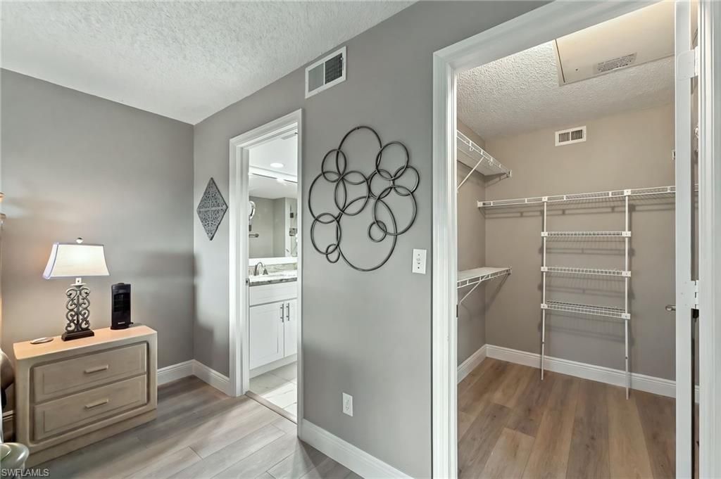 269 Deerwood Cir , Unit 14, Naples, FL 34113 Photo