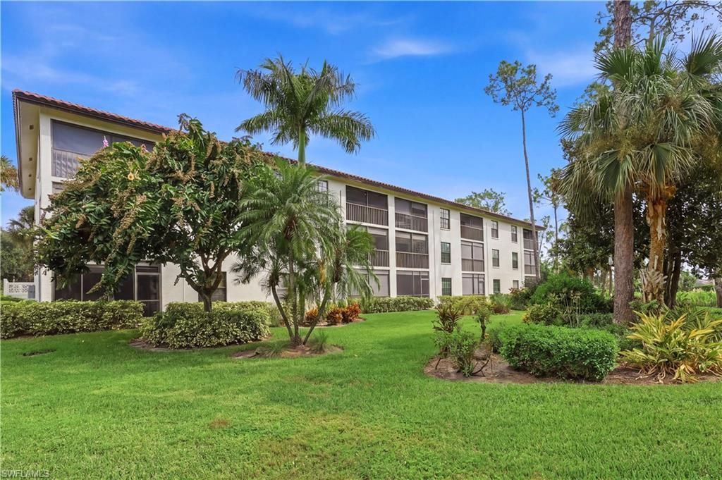 269 Deerwood Cir , Unit 14, Naples, FL 34113 Photo