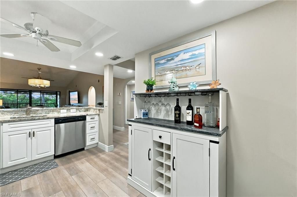 269 Deerwood Cir , Unit 14, Naples, FL 34113 Photo