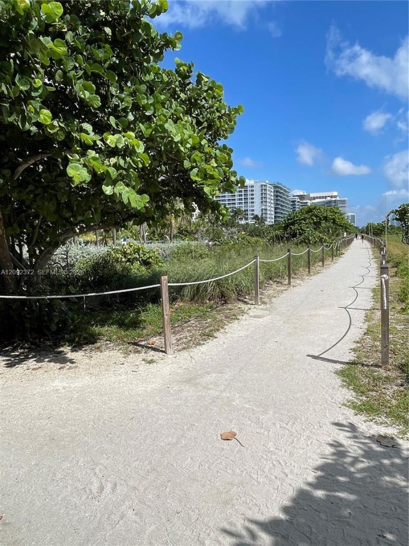 9195 Collins Ave , Unit 1106, Surfside, FL 33154 Photo