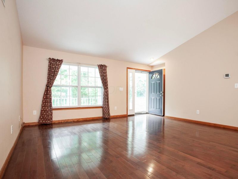 1928 Marion Road NW, Utica, OH 43080 Photo 12