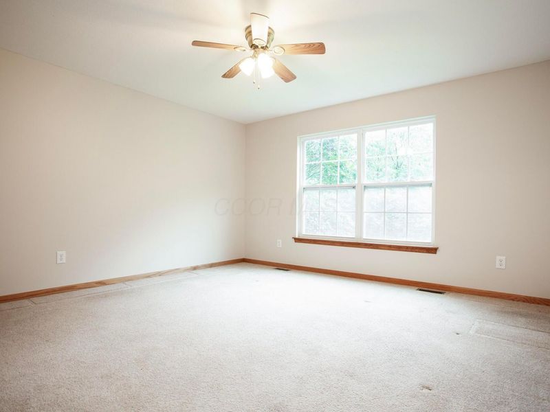 1928 Marion Road NW, Utica, OH 43080 Photo 32