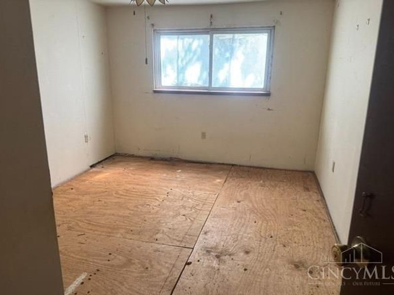 955 Matthews Drive, Lincoln Heights, OH 45215 Photo 6