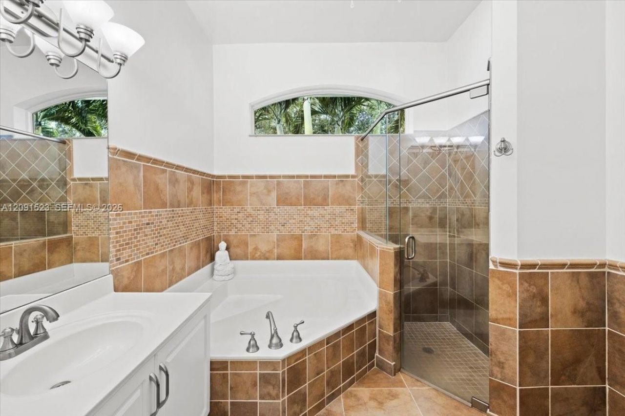 6982 Coronado Way, Pembroke Pines, FL 33331 Photo