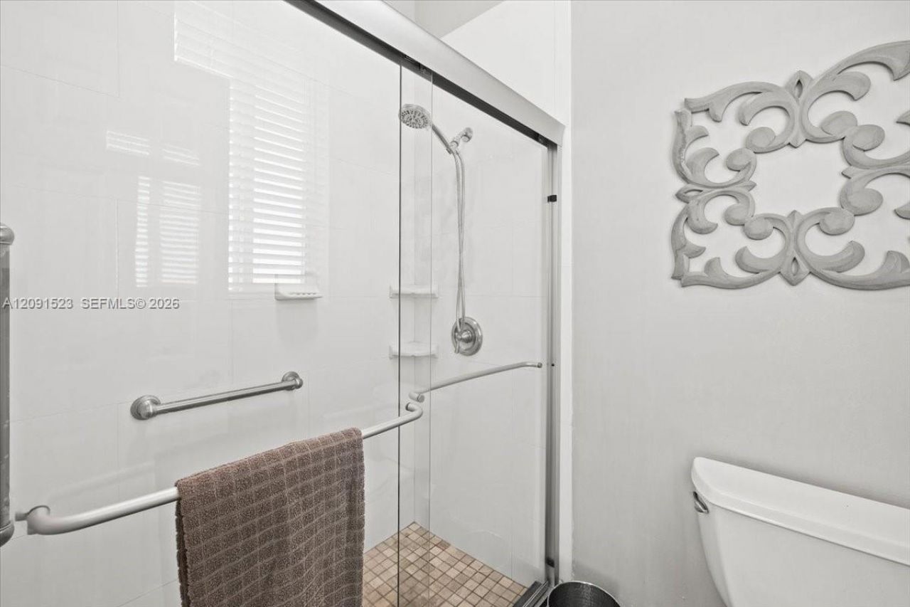 6982 Coronado Way, Pembroke Pines, FL 33331 Photo
