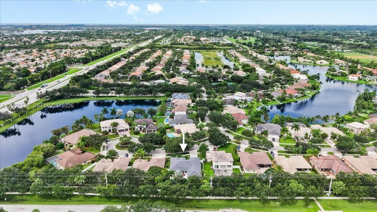 6982 Coronado Way, Pembroke Pines, FL 33331 Photo