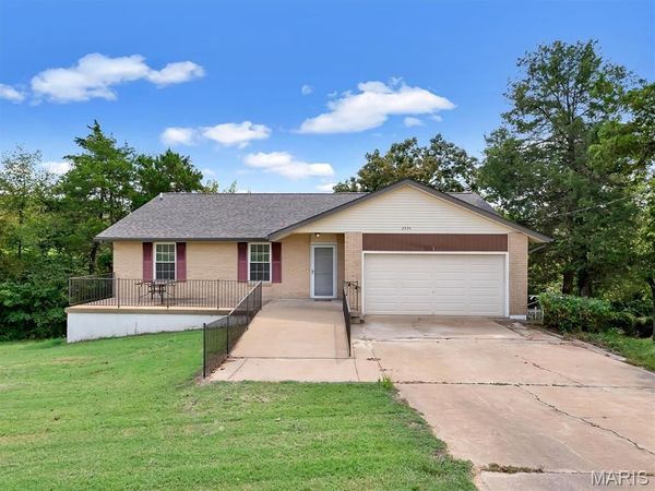 2434 Zagreb Road, Pacific, MO 63069
