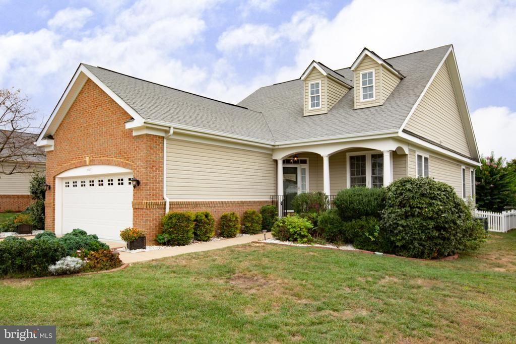 5117 Sewells Pointe Drive, Fredericksburg, VA 22407 Main Photo