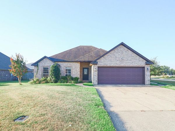 6209 Alan Cove, Jonesboro, AR 72404