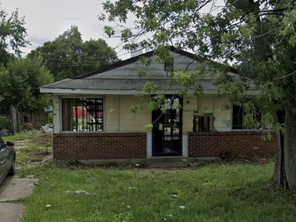 3215 Nelson Avenue, Robbins, IL 60472
