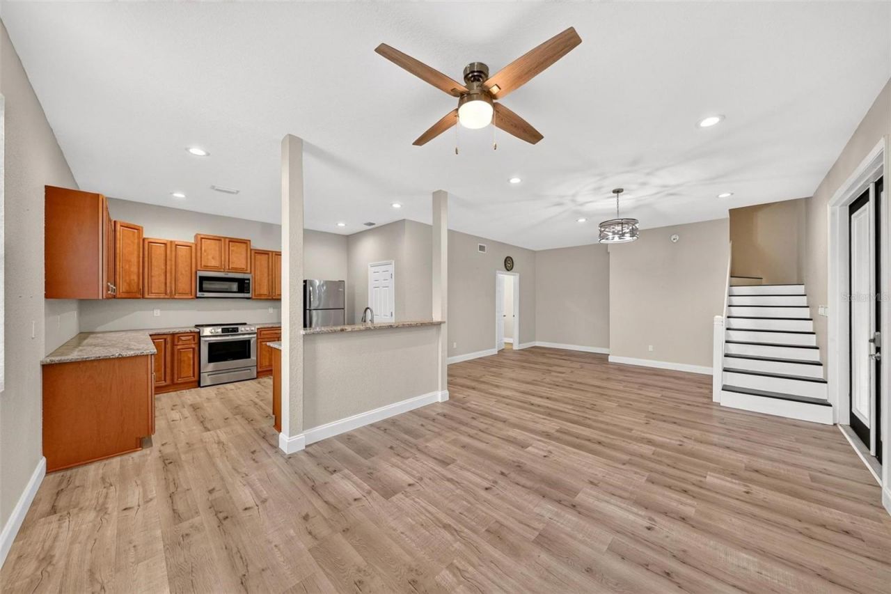 4991 SE 212th Court, Morriston, FL 32668 Photo