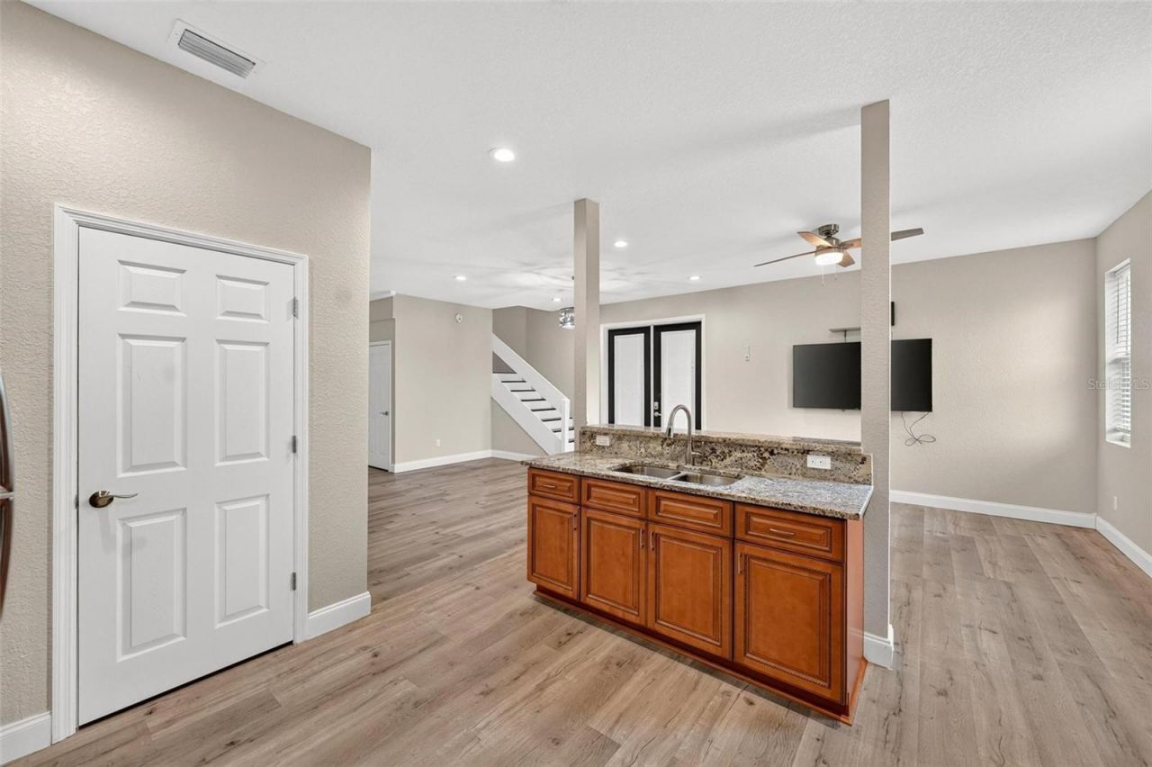 4991 SE 212th Court, Morriston, FL 32668 Photo
