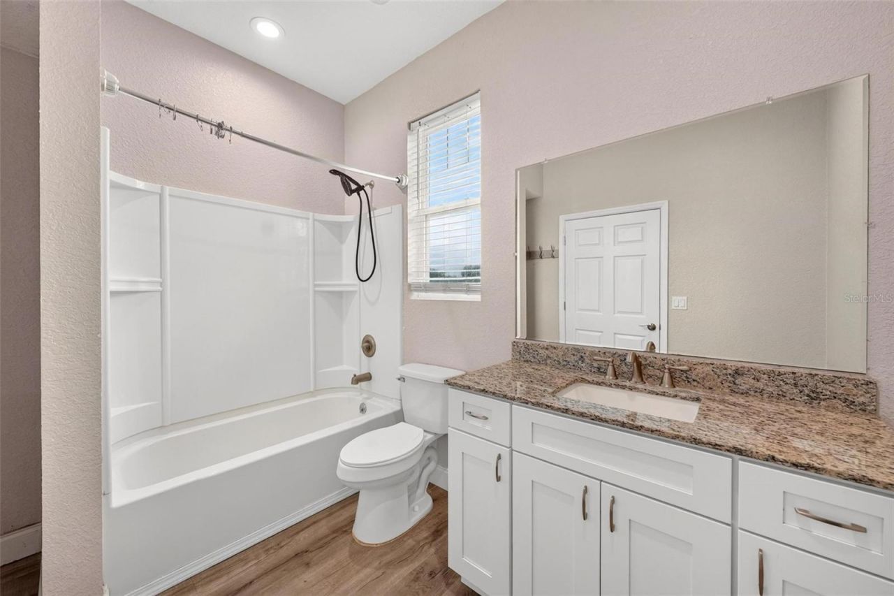 4991 SE 212th Court, Morriston, FL 32668 Photo