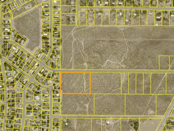 13048307 placer Way, Winnemucca, NV 89445