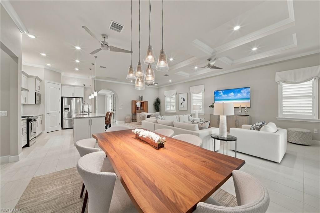 7564 Winding Cypress Dr, Naples, FL 34114 Photo