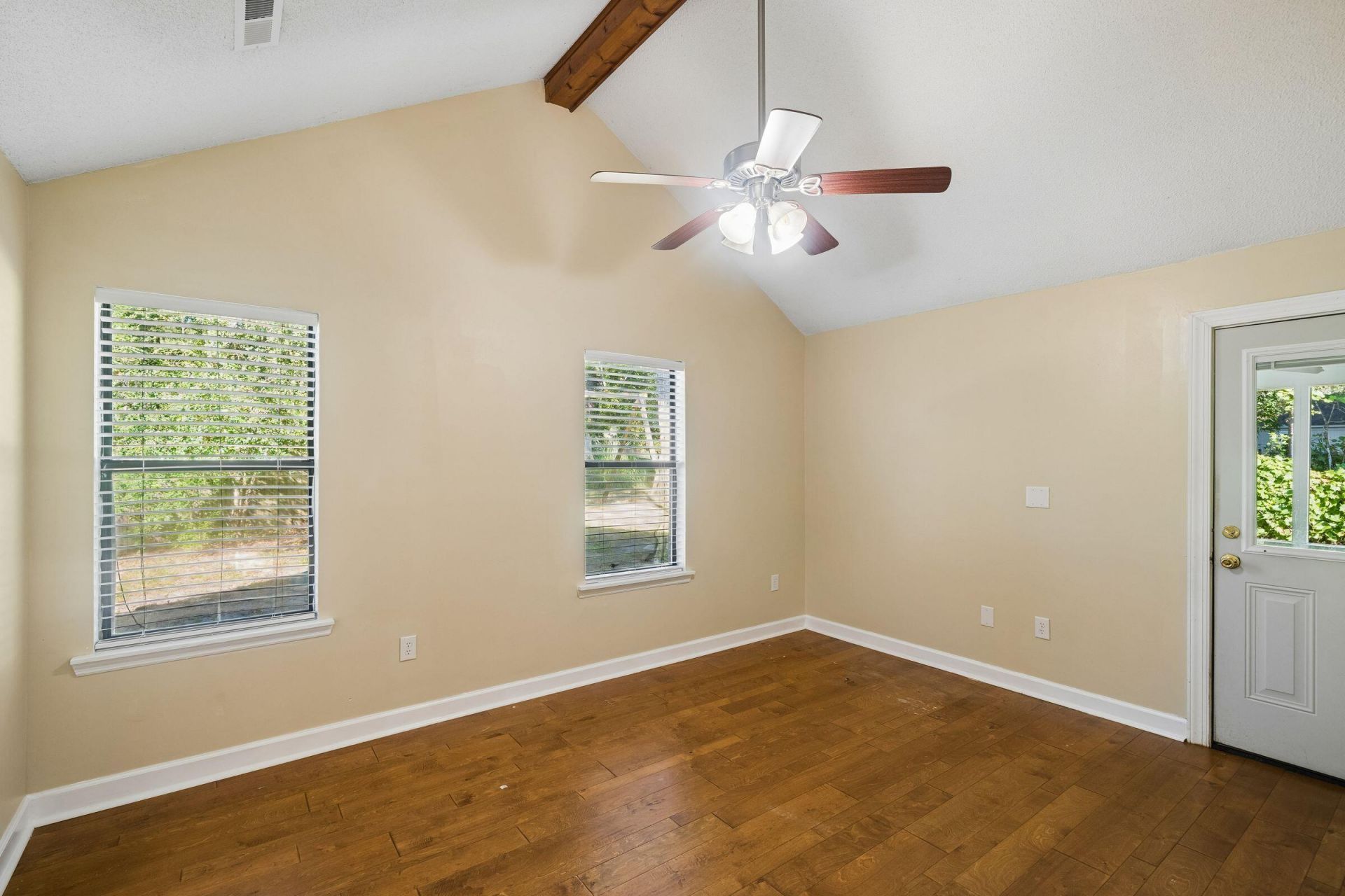 840 Ramblewood Circle Photo 25