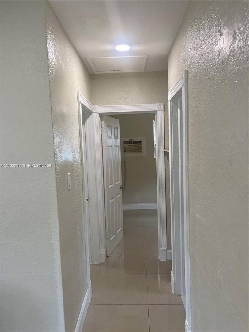 2306 NW 13th St, Fort Lauderdale, FL 33311 Photo