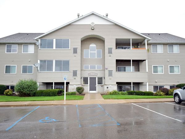 8418 N Jasonville Court SE, Unit 61, Caledonia, MI 49316