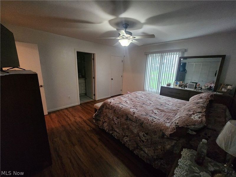 945 Auburn Hills Drive, Unit 1, Boardman, OH 44512 Photo 12