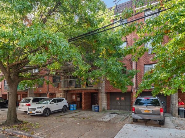 140-14 33rd Avenue , Unit 101, Flushing, NY 11354