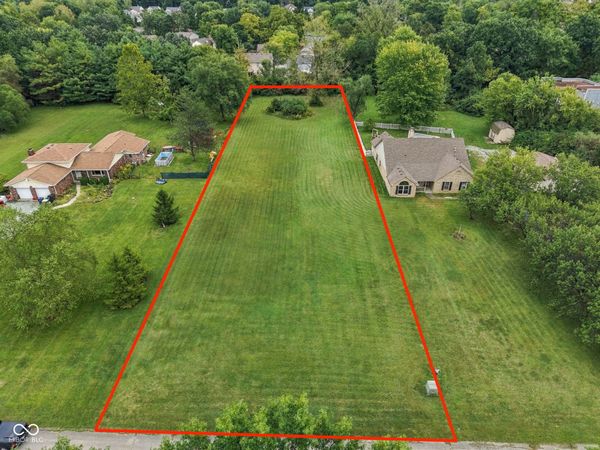 6401 Pleasant Woods , Indianapolis, IN 46236
