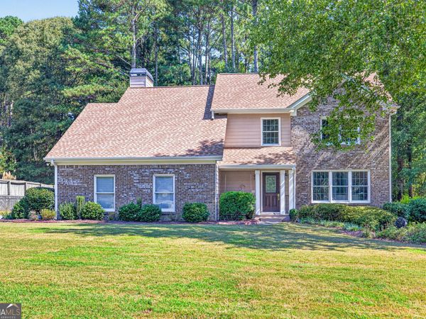 2388 Radbury Lane, Snellville, GA 30078
